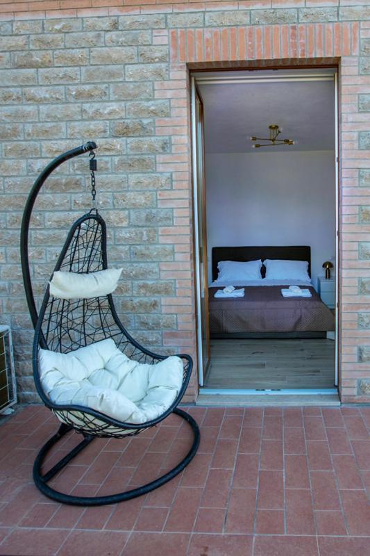Agriturismo La Terrazza Sul Mangia Сиена Екстериор снимка