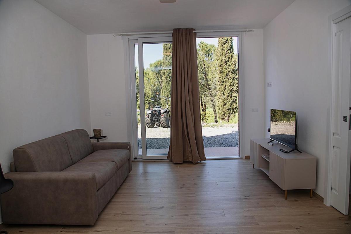 Agriturismo La Terrazza Sul Mangia Сиена Екстериор снимка