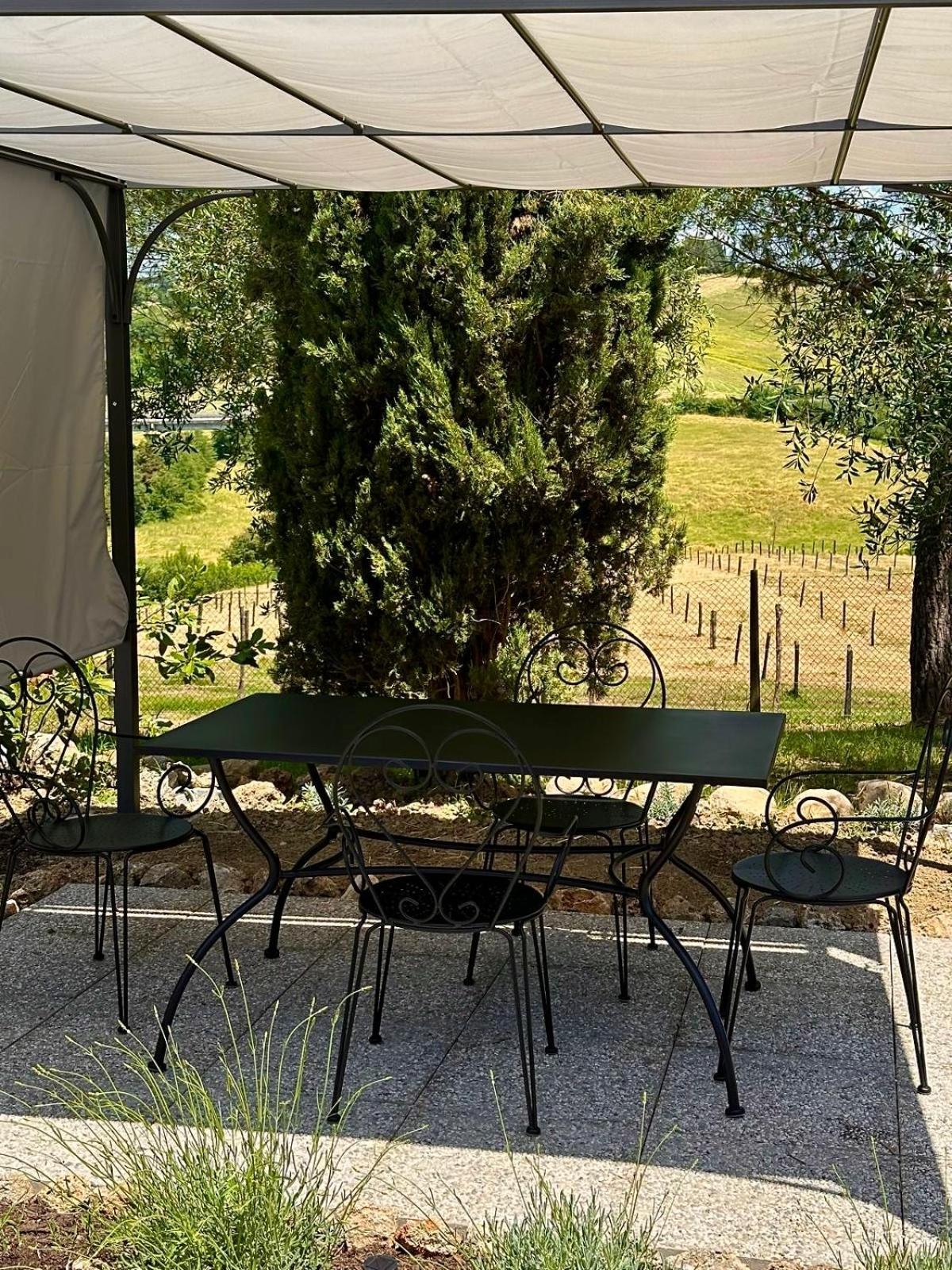 Agriturismo La Terrazza Sul Mangia Сиена Екстериор снимка